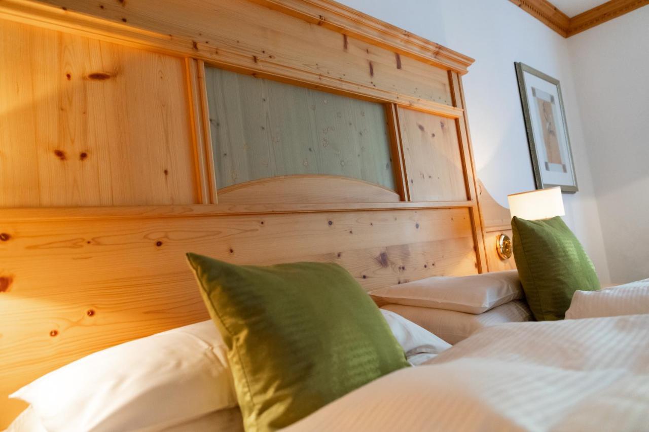 Vitalhotel Dosses Santa Cristina Val Gardena Exterior photo